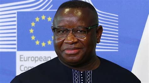 S­i­e­r­r­a­ ­L­e­o­n­e­ ­l­i­d­e­r­i­ ­B­i­o­’­d­a­n­ ­‘­s­o­k­a­ğ­a­ ­ç­ı­k­m­a­y­ı­n­’­ ­ç­a­ğ­r­ı­s­ı­